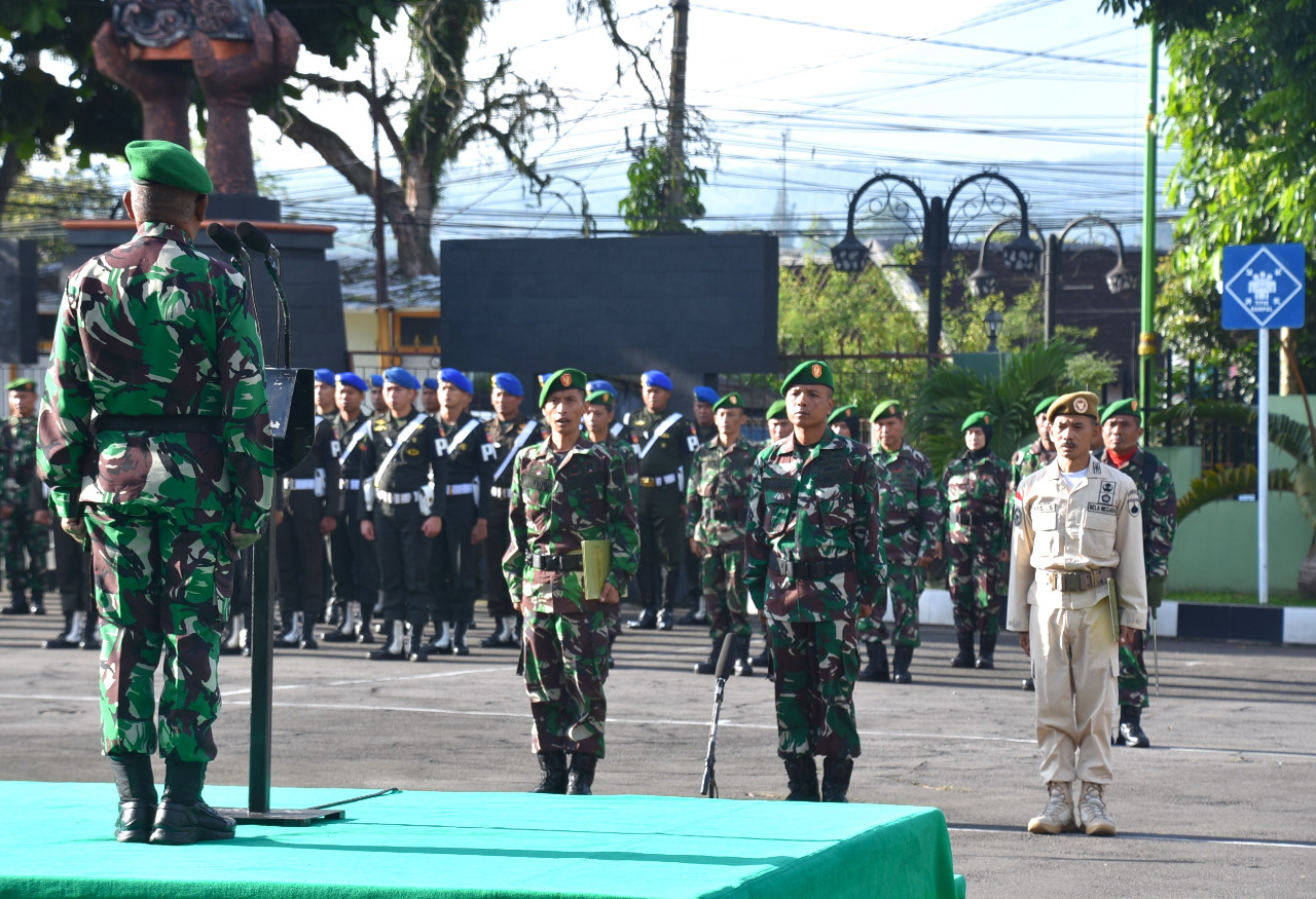 Upacara Bendera 17-An, Amanat Pangdam :  Prajurit Kodam IV/Diponegoro Manunggal Dengan Rakyat